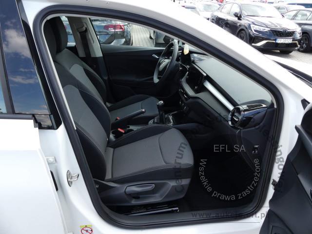 10 - Skoda Fabia 1.0 Ambition Hatchback 2023r. DW5UE69 Pojazd znajduje się w firmie MDM AUTO sp. z o.o. ul. Morska 78A, 81-225 Gdynia