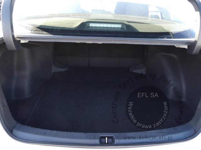 11 - TOYOTA COROLLA 1.8 VVT-I HYBRID CVT 2021r.