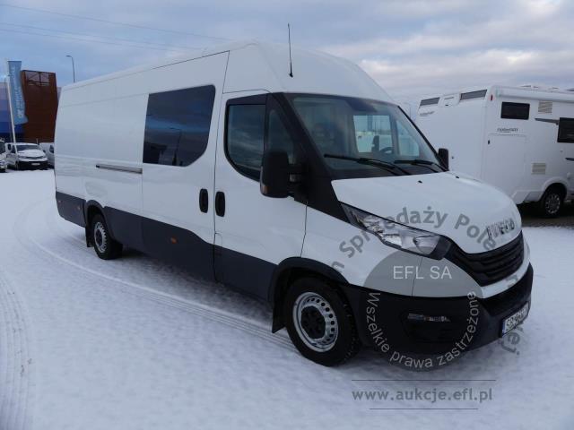 3 - IVECO DAILY 35S16 2.3 156KM  2021r.