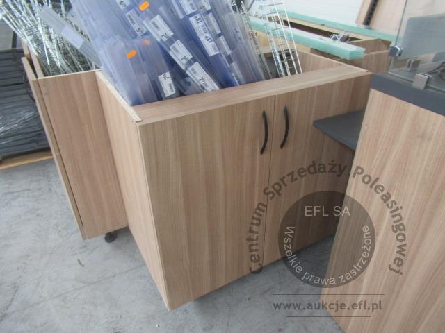 11 - Wyposażenie sklepu wg specyfikacji