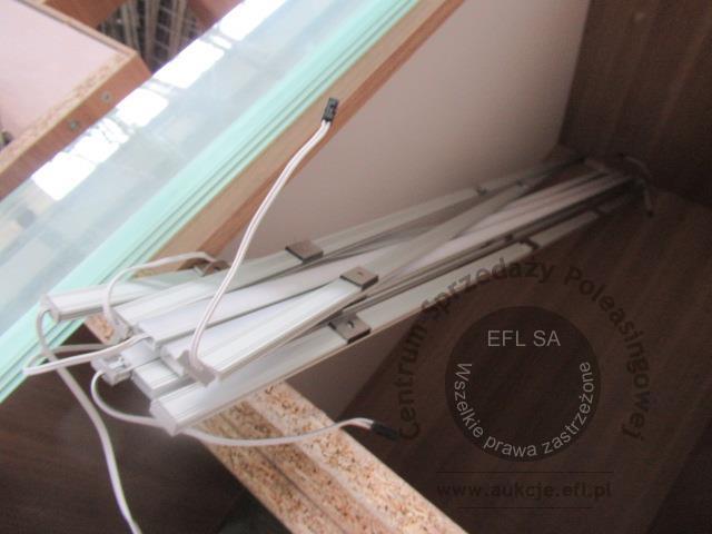 16 - Wyposażenie sklepu wg specyfikacji