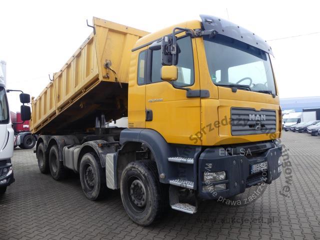 3 - EFL FINANCE MAN TGA 37.440 8X4 BB 2007r.