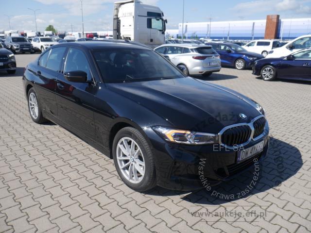 6 - BMW 318i Automat Sedan 2024r. DW4YX62  Pojazd znajduje się w firmie ARCTOS GROUP sp. z o.o. Al. Krakowska 7, 02-183 Warszawa