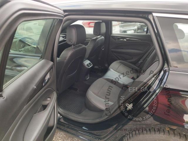 8 - Opel  Insignia  2021r. DW7MN97 Pojazd znajduje się w firmie ARCTOS GROUP sp. z o.o. Al. Krakowska 7, 02-183 Warszawa
