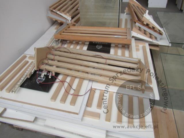 2 - Zestaw mebli sklepowych wg specyfikacji