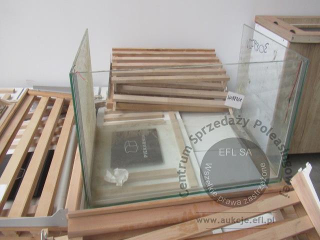 4 - Zestaw mebli sklepowych wg specyfikacji