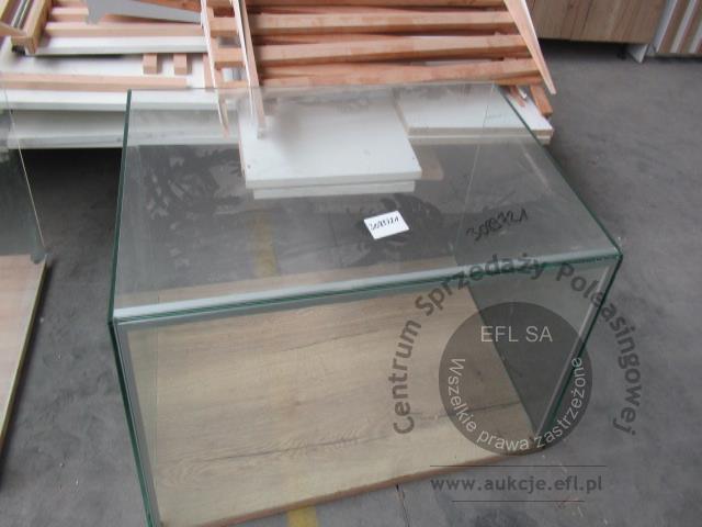 6 - Zestaw mebli sklepowych wg specyfikacji