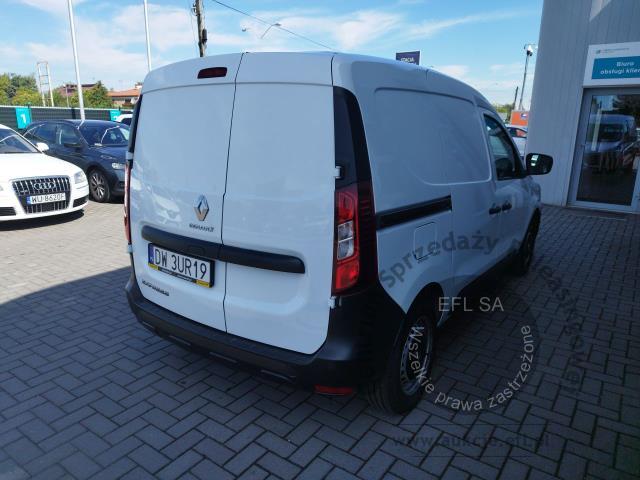 5 - Renault Express Van 1.3 TCe EXTRA Furgon 2022r. DW3UR19 UWAGA!! Pojazd znajduje się w lokalizacji: Janki, Al. Krakowska 52, 05-090 Janki