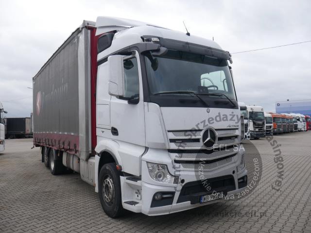 3 - MERCEDES - BENZ ACTROS 2551 BLUETEC 6 6X2 2017r.