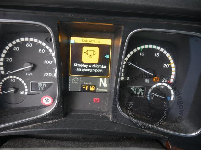 4 - MERCEDES - BENZ ACTROS 2551 BLUETEC 6 6X2 2017r.