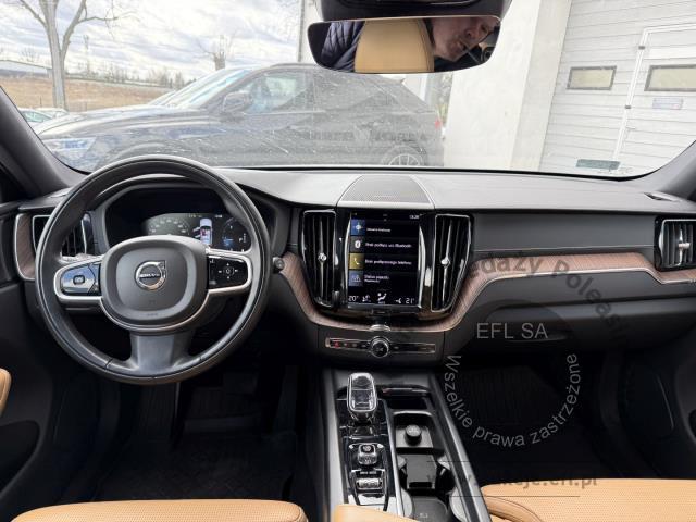 12 - VOLVO XC60 B5 D AWD Inscription aut 2021r. GD751XT Pojazd znajduje się w firmie MDM AUTO sp. z o.o. ul. Morska 78A, 81-225 Gdynia