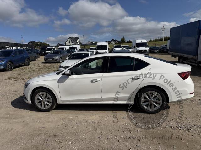 8 - Skoda  Octavia  2022r. WND1803C Pojazd znajduje się w firmie MDM AUTO sp. z o.o. ul. Zawodników 1, 80-729 Gdańsk