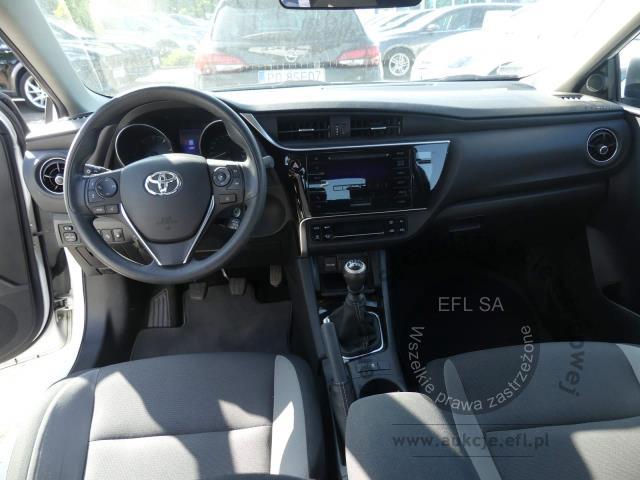 5 - TOYOTA AURIS 1.4 D-4D 90KM ACTIVE  2018r. DW7V664 WW435YR UWAGA!! Pojazd znajduje się w firmie AUTO MOTO CENTRUM sp. z o.o. ul. Ostrowska 328 (przy Trasie Katowickiej) 61-312 Poznań