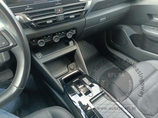 16 - CITROEN C4 X 1.2 PT 130 EAT8 SHINE 2023r.