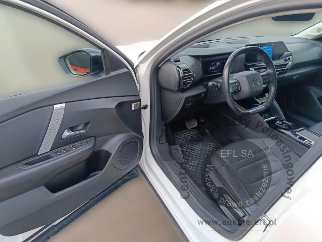 10 - CITROEN C4 X 1.2 PT 130 EAT8 SHINE 2023r.