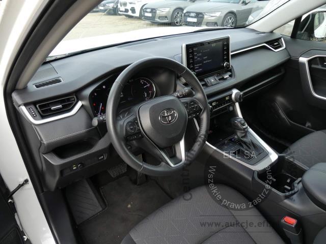 8 - Toyota RAV4 2.0 Comfort 4x2 MS 2022r. SK497WW Magnice