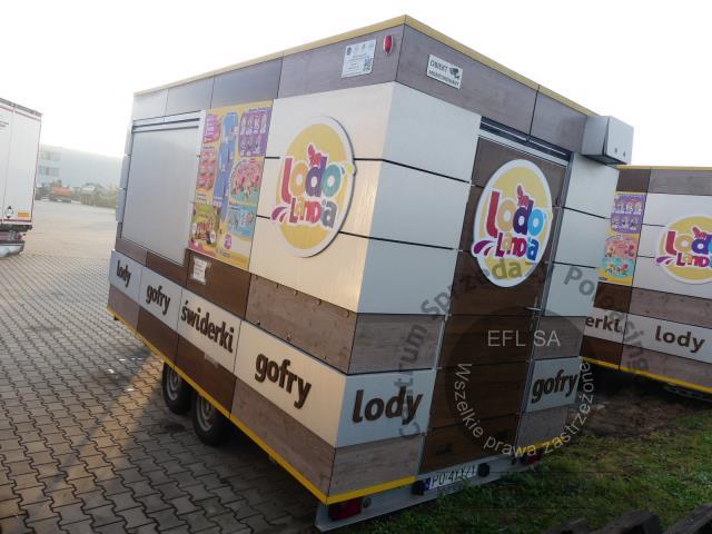 4 - Przyczepa gastronomiczna "LODY GOFRY" NIEWIADÓW B3500 2022r.