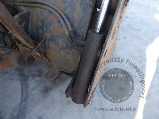 19 - Koparko ładowarka CAT 428E 2007r.