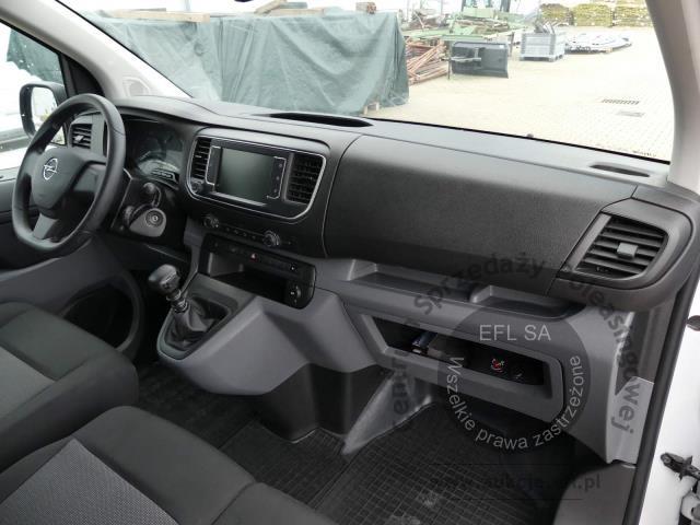 11 - Opel Vivaro 2.0 CDTI Extra Long 3,1 2022r. DW5UY58 Magnice