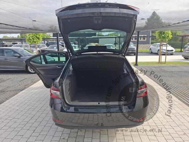 13 - Skoda Superb 2.0 TDI SCR Style DSG 2023r. SK937YC Pojazd znajduje się w firmie AACAR sp. z o.o. Kasztanowa 5, 32-400 Jawornik