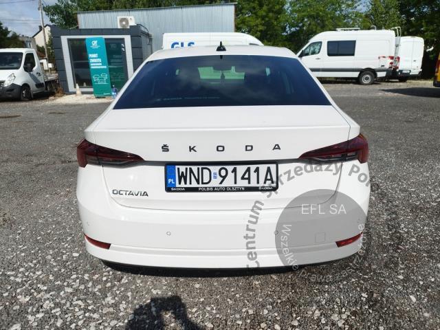5 - SKODA Octavia 2.0 TDI Ambition 2022r. WND9141A Pojazd znajduje się w firmie ARCTOS GROUP sp. z o.o. Al. Krakowska 7, 02-183 Warszawa