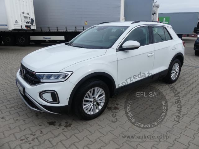 1 - Volkswagen T-ROC 1.5 TSI Life Hatchback 2023r. DW7WC07 Pojazd znajduje się w firmie MDM AUTO sp. z o.o. ul. Zawodników 1, 80-729 Gdańsk