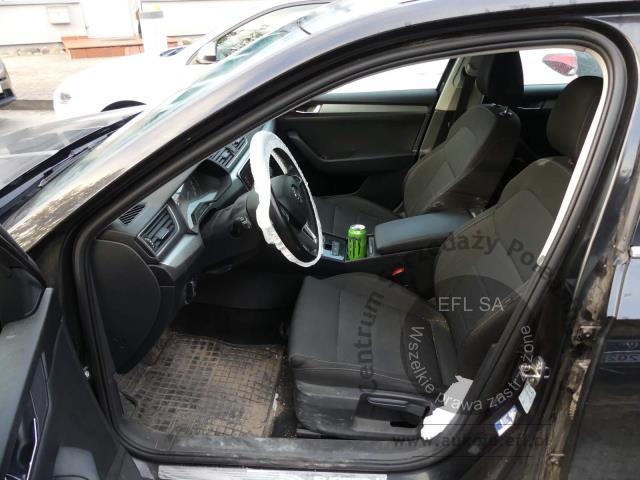 7 - Skoda  Superb 2.0 TDI Ambition DSG7 2018r. PO1HL79 AUTO MOTO CENTRUM Sp. z o.o. Poznań 61-312, ul. Ostrowska 328