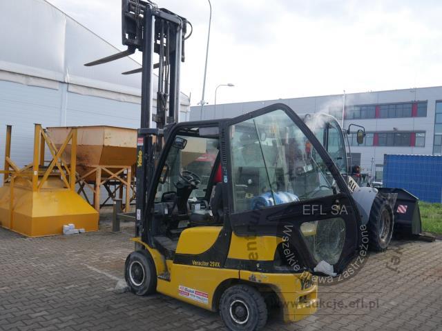 6 - WÓZEK WIDŁOWY YALE GLP25VX F2170 2008r.