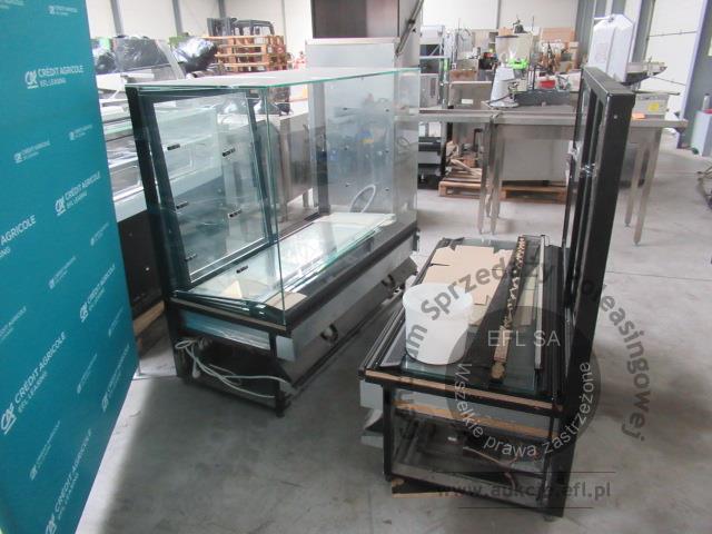 6 - Witryna chłodnicza-cukiernicza DOLCE VISIONE 1300