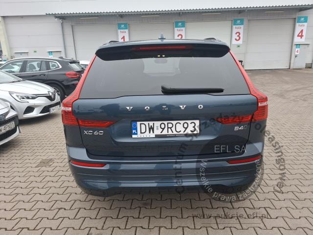 3 - Volvo XC60 B4 D AWD Momentum Pro 2021r. DW9RC93 Magnice