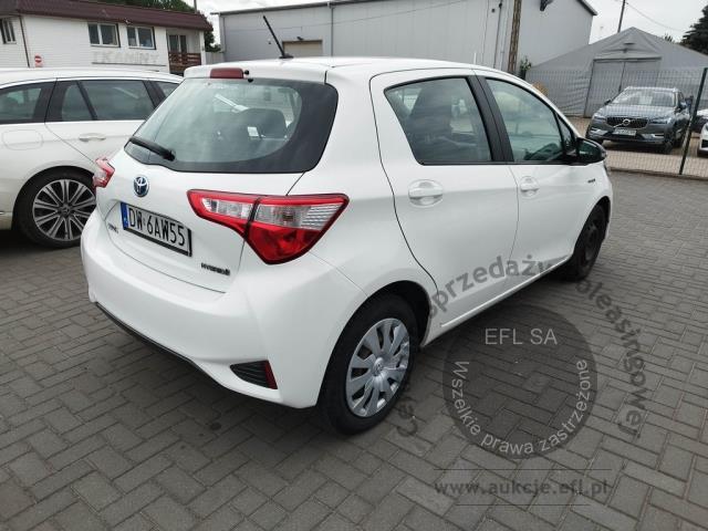 4 - Toyota Yaris Hybrid 100 Active 2018r. DW6AW55 UWAGA!! Pojazd znajduje się w lokalizacji: Janki, Al. Krakowska 52, 05-090 Janki