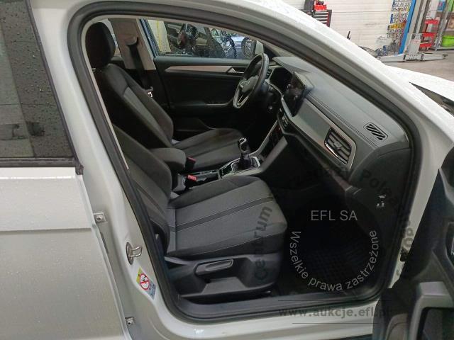 11 - Volkswagen T-ROC 1.5 TSI Life Hatchback 2023r. DW8UE41 Magnice