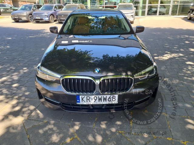2 - BMW 520i mHEV aut 2021r. KR9WW68 Pojazd znajduje się w firmie MDM AUTO sp. z o.o. ul. Zawodników 1, 80-729 Gdańsk