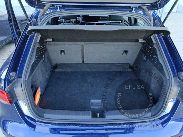 8 - Audi A3 30 TDI S tronic 2023r. DW5VF23 Magnice
