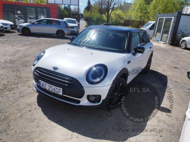 1 - MINI Clubman Cooper aut 2023r. WZ256GF Pojazd znajduje się w firmie ARCTOS GROUP sp. z o.o. Al. Krakowska 7, 02-183 Warszawa