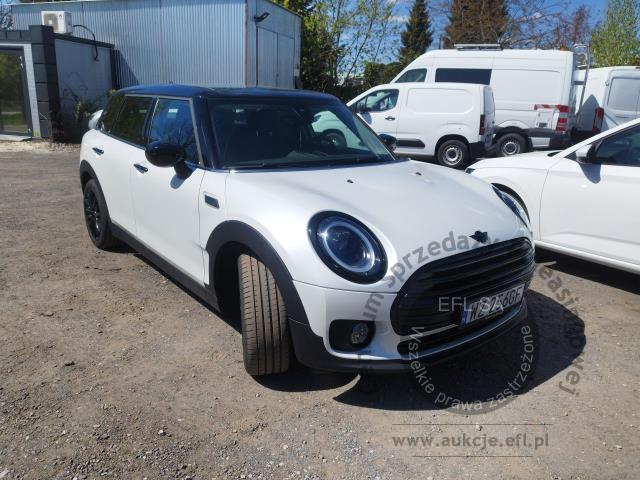 2 - MINI Clubman Cooper aut 2023r. WZ256GF Pojazd znajduje się w firmie ARCTOS GROUP sp. z o.o. Al. Krakowska 7, 02-183 Warszawa