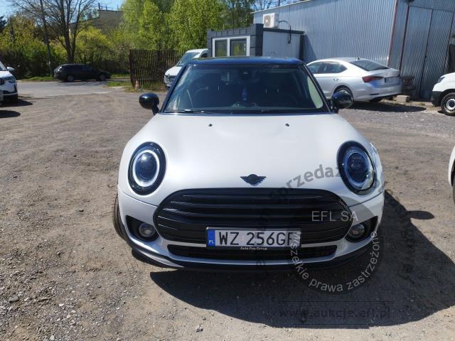 3 - MINI Clubman Cooper aut 2023r. WZ256GF Pojazd znajduje się w firmie ARCTOS GROUP sp. z o.o. Al. Krakowska 7, 02-183 Warszawa
