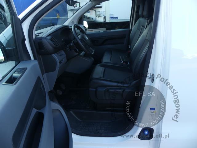 7 - Toyota Proace 2.0 D-4D Long 3,1t 2022r. DW2SW58 Magnice