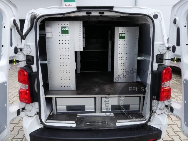 12 - Opel Vivaro 2.0 CDTI Extra Long 3,1 2022r. DW2US27 Magnice