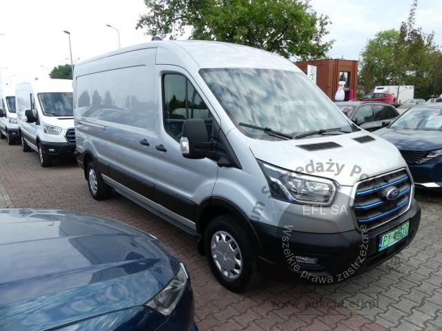 2 - Ford E-Transit 350 L3H2 RWD Trend 2023r. PY44010 UWAGA!! Pojazd znajduje się w firmie AUTO MOTO CENTRUM sp. z o.o. ul. Ostrowska 328 (przy Trasie Katowickiej) 61-312 Poznań