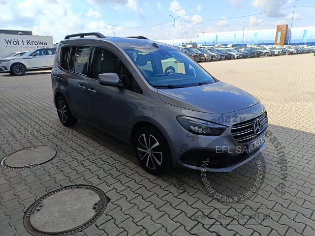 2 - Mercedes - Benz T 180 d Progressive Aut. Kombi 2023r. DW8VX39 Magnice