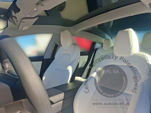 11 - TESLA MODEL 3 RWD 2023r.