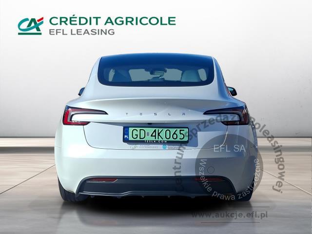9 - TESLA MODEL 3 RWD 2023r.