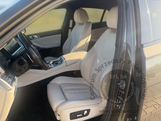 13 - BMW X6 XDRIVE30D AUTOMAT 2020r.