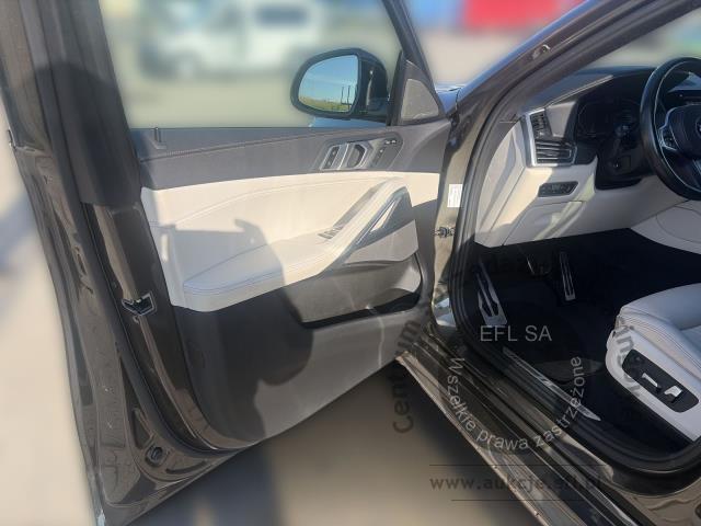 8 - BMW X6 XDRIVE30D AUTOMAT 2020r.