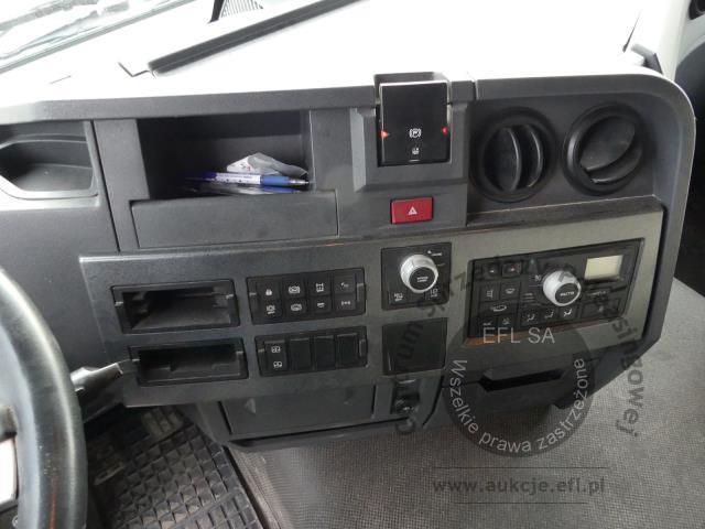 8 - RENAULT T 480 COMFORT 4X2 AUTOMAT 2017r.