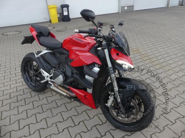 2 - DUCATI STREETFIGHTER V2 2023r.