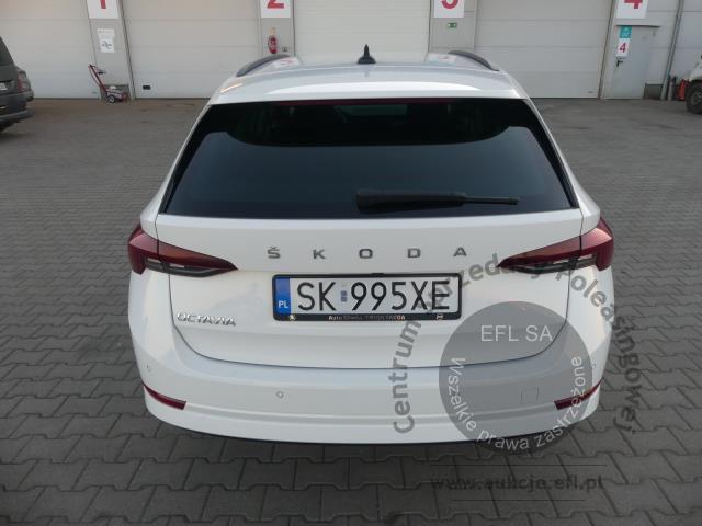 13 - SKODA OCTAVIA KOMBI 1.5 TSI AMBITION 2022r.