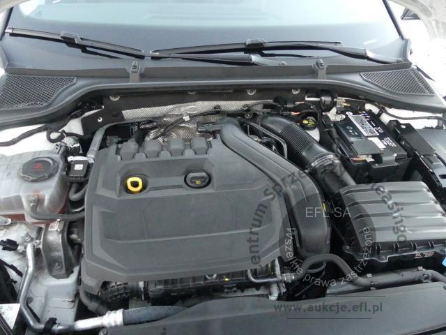 4 - SKODA OCTAVIA KOMBI 1.5 TSI AMBITION 2022r.