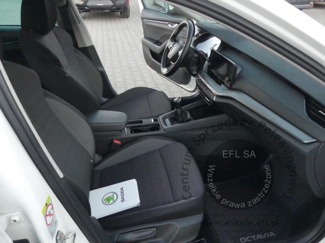 5 - SKODA OCTAVIA KOMBI 1.5 TSI AMBITION 2022r.